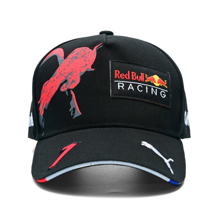 Casquette à l'éffigie de marques (redbull, mercedes etc...)