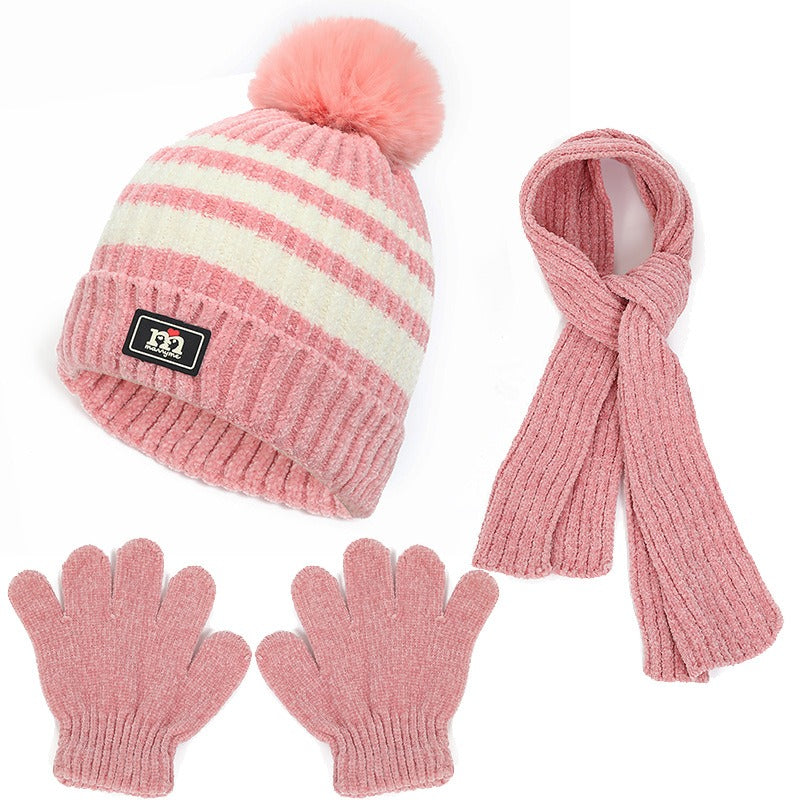 Ensemble enfant bonnet gants écharpe