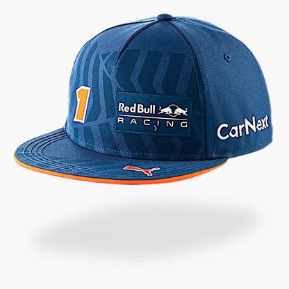 Casquette à l'éffigie de marques (redbull, mercedes etc...)
