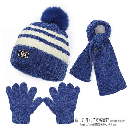 Ensemble enfant bonnet gants écharpe